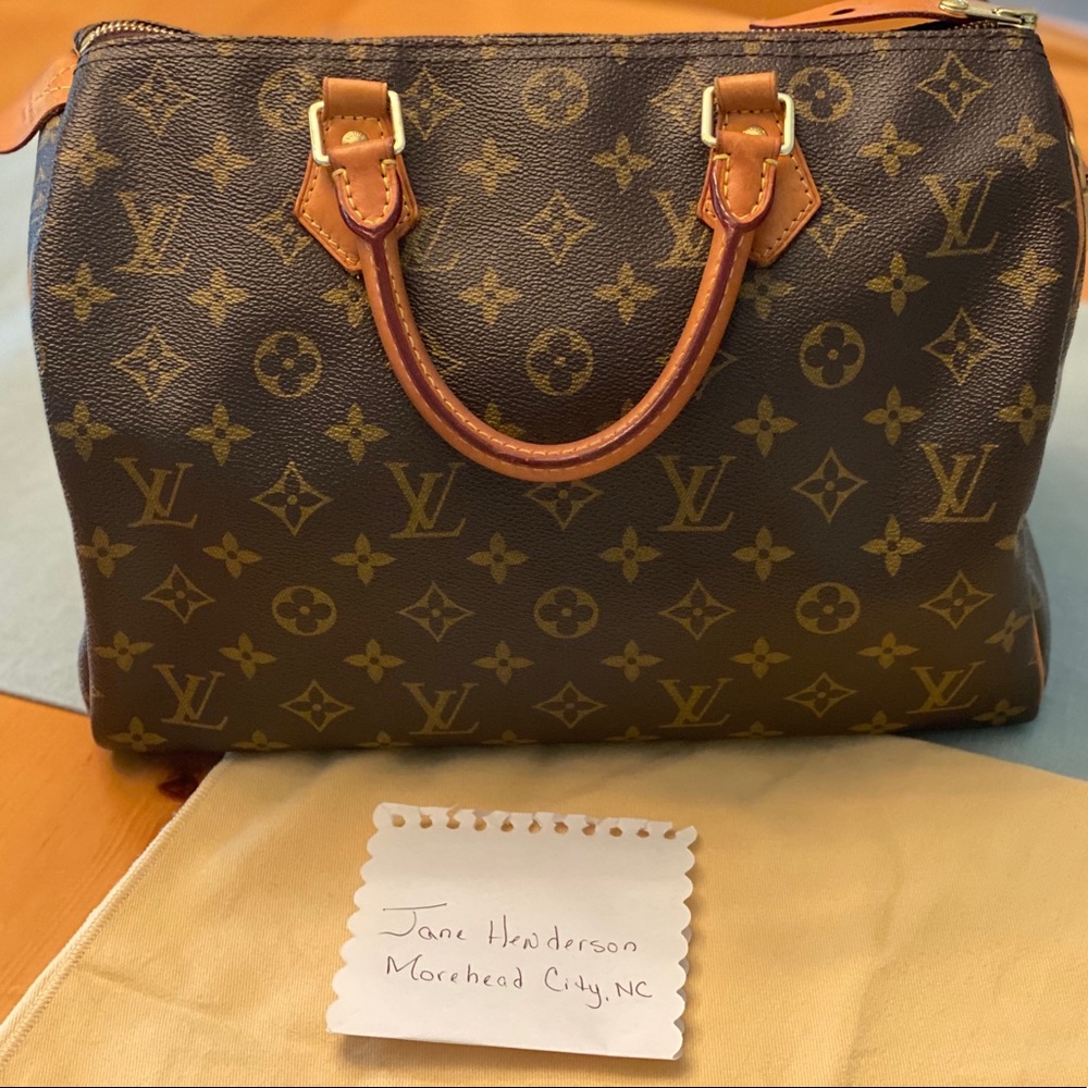 Louis Vuitton Monogram Speedy 30